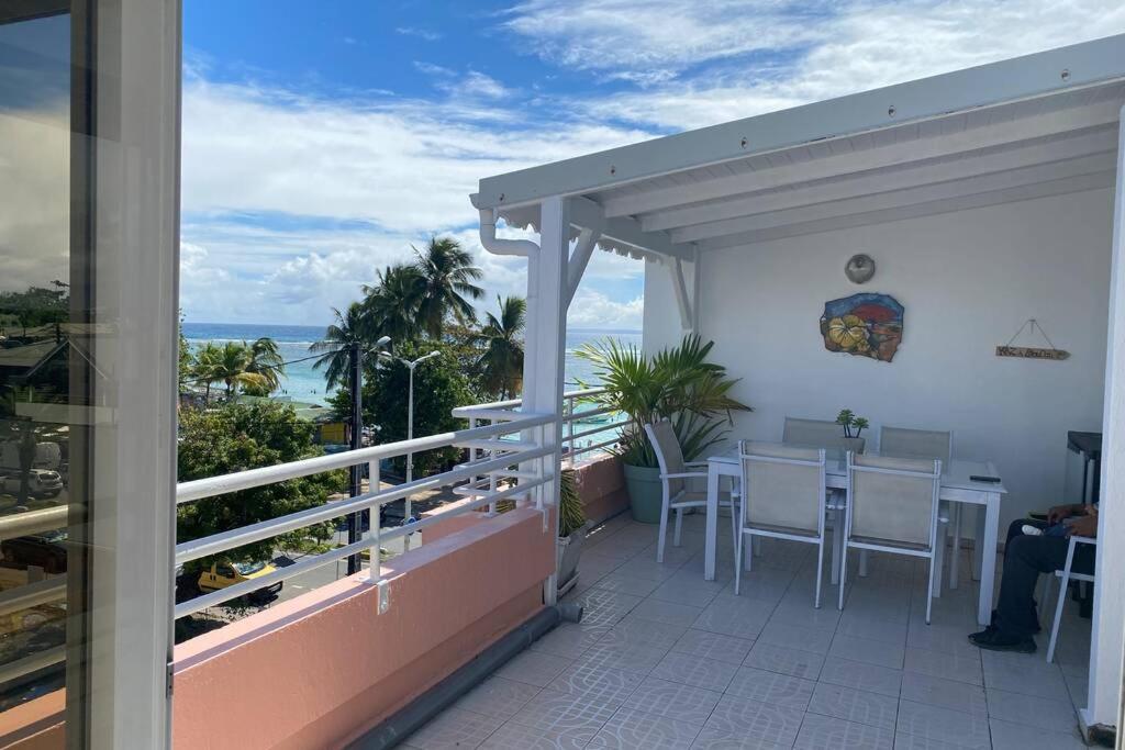 Appartement Bord De Mer Sainte-Anne  Ngoại thất bức ảnh