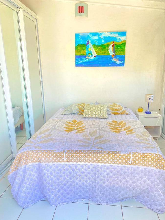 Appartement Bord De Mer Sainte-Anne  Ngoại thất bức ảnh